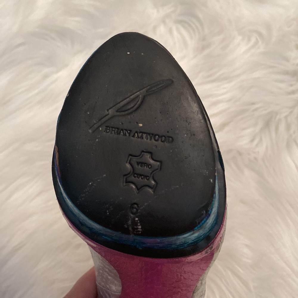 B Brian Atwood Fontanne Heels, Size 6 - Picture 14 of 15